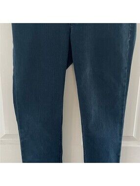 DL1961 Blue Mid Rise Skinny Ankle Jeans Premium Denim Size 28 Pre-Loved